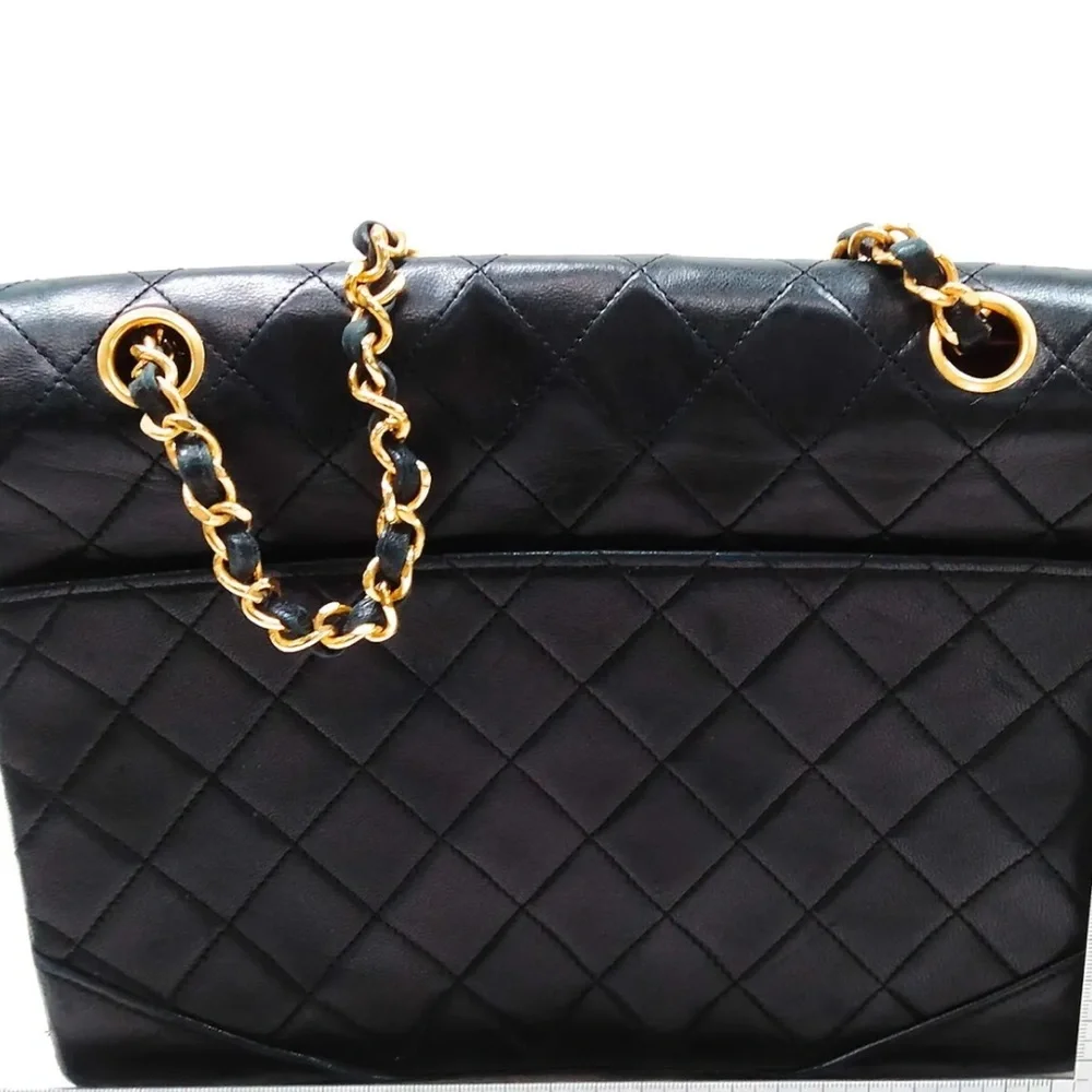 CHANEL CC Single Flap Quilted Lambskin Leather  Bag - Picture 6 of 15